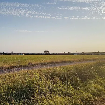Holiday home Gorgeous In Friedrichskoog-spitze With Wifi Friedrichskoog-Spitz